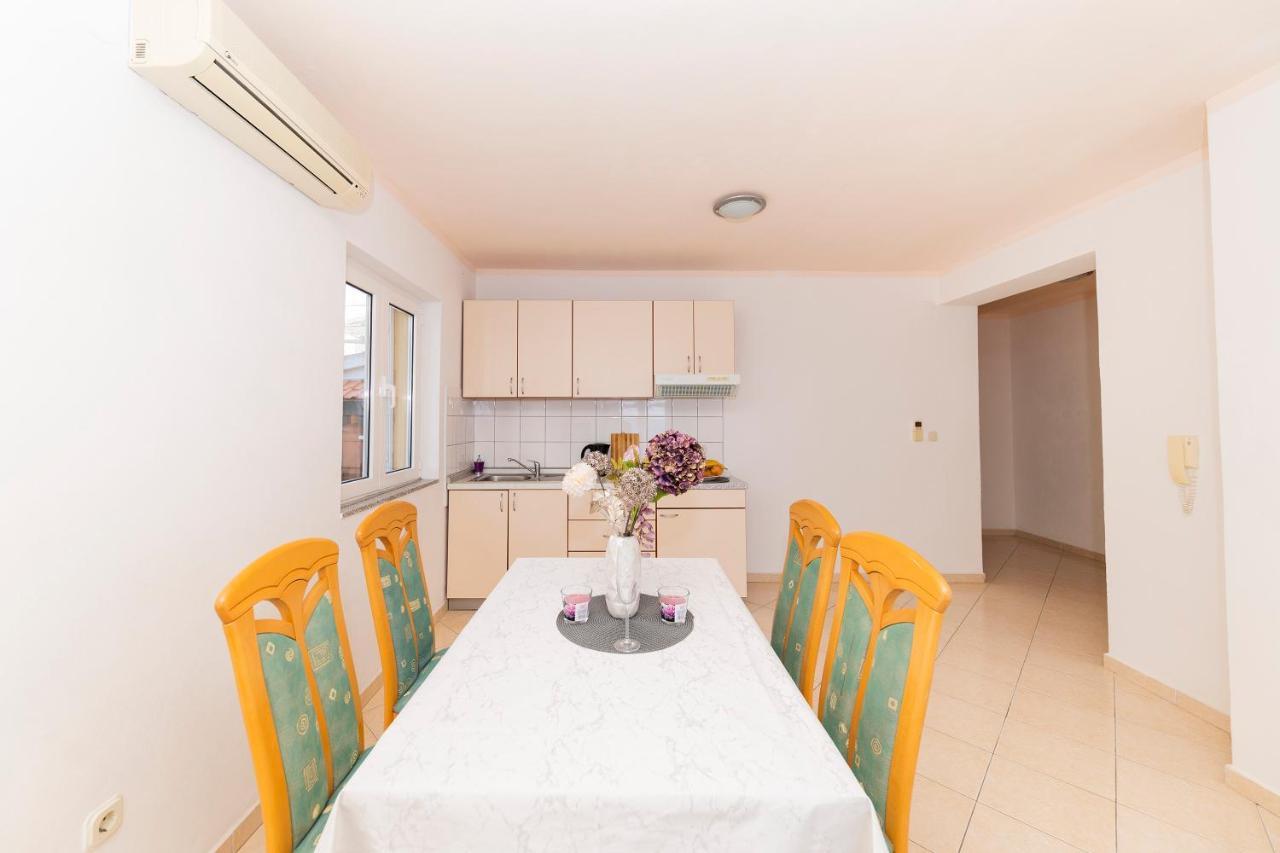 ביבינייה Apartments Seaside מראה חיצוני תמונה